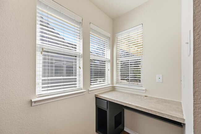 Foto del edificio - Charming 3-bedroom, 2-bathroom in Anna, TX!