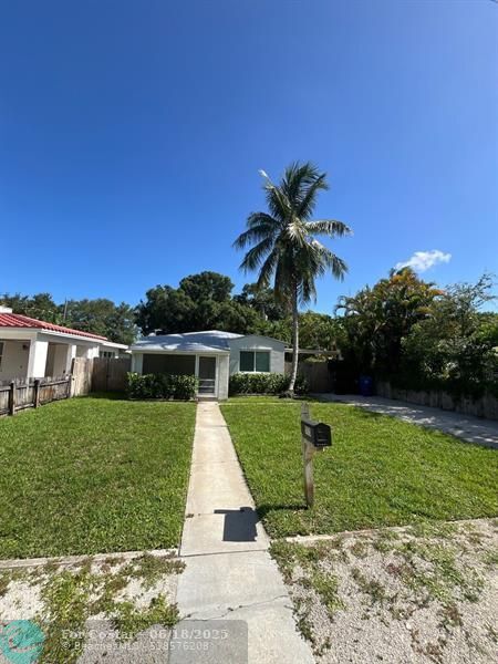 Foto del edificio - 500 SW 13th St