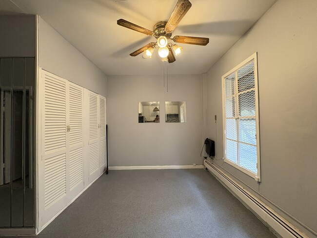 111 Baldwin Ave 4 (2R) - 110 Baldwin Ave