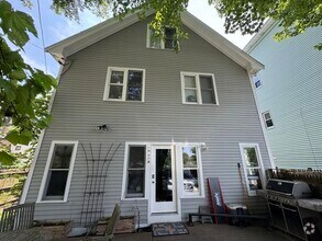 Building Photo - 12 Lincoln Pkwy