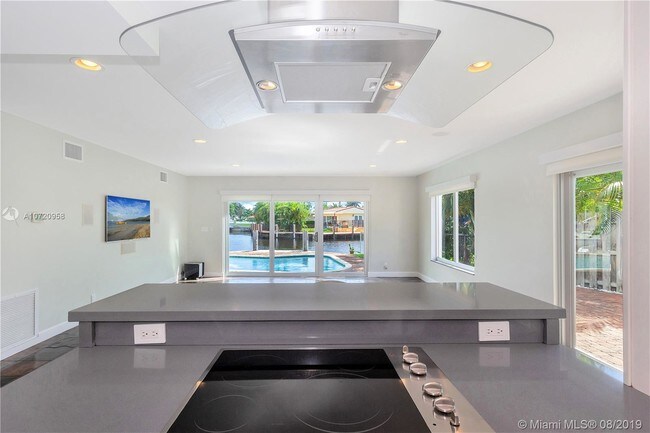 Foto del edificio - 2219 SE 9th St