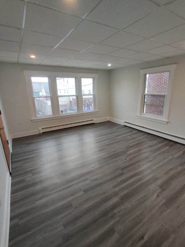 30 Edwards St Unit Apt 4, Binghamton, NY 13905 Room for Rent in