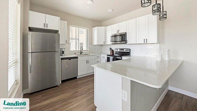 Building Photo - 2445 Estrella Pkwy