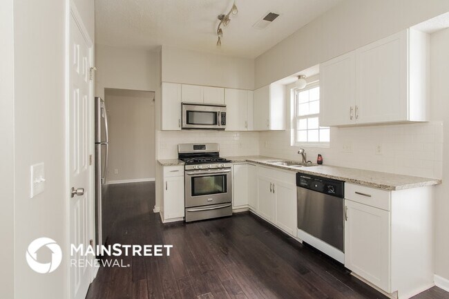 Foto del edificio - 3639 Annandale Dr