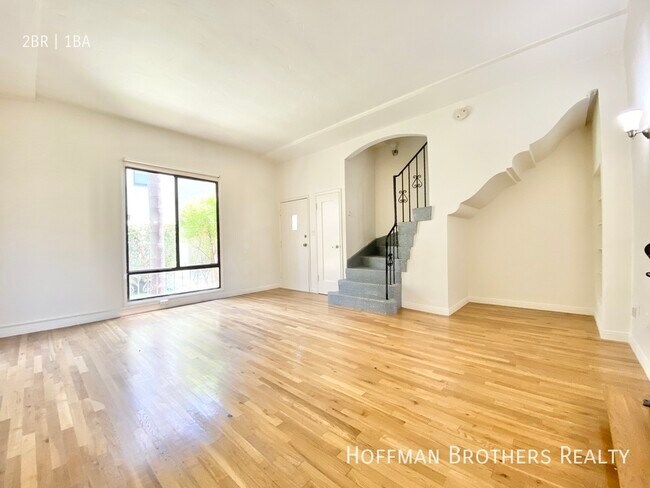 Building Photo - 4524 Edgewood Pl