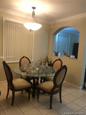 Foto del edificio - 8964 W Flagler St  206 Miami FL 33174