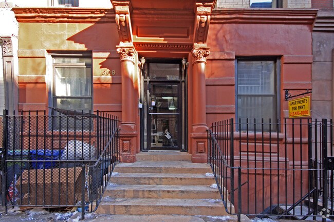 Building Photo - 309 E 93rd St