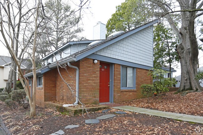 Building Photo - Defoor Oak