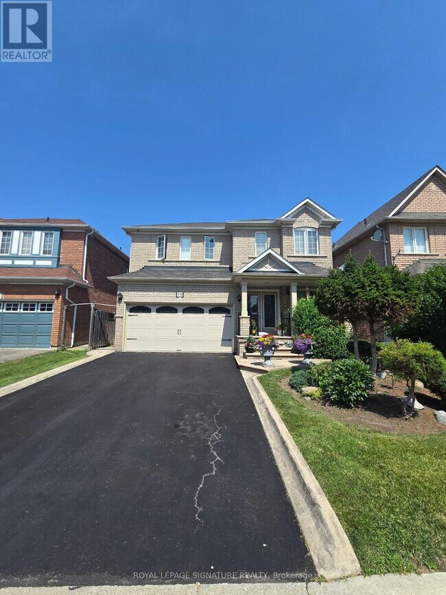 Photo du bâtiment - 19 Red Plant Crescent