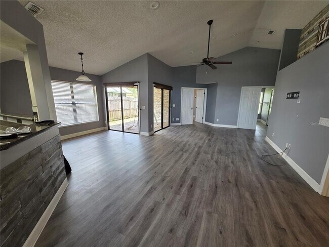 Foto del edificio - 2371 Piedmont Lakes Blvd