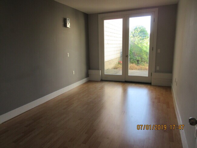 Building Photo - 2 Brumiss Terrace