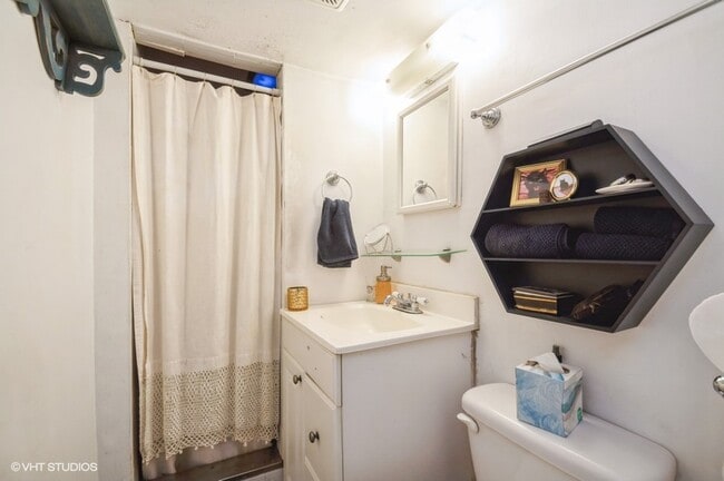 Bathroom - 1233 W Newport Ave