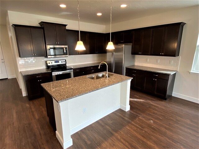 Foto del edificio - 231 E Sicily Dr