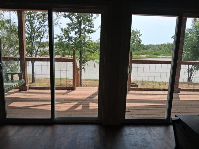 Building Photo - 3208 Sunrise Ct