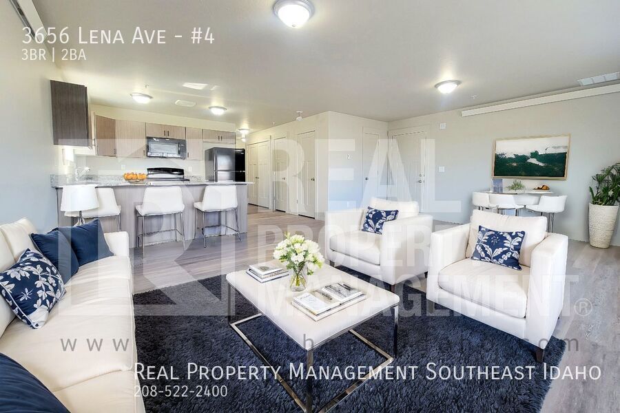 Foto principal - Modern, Bright & Open 3 Bedroom, 2 Bathroo...