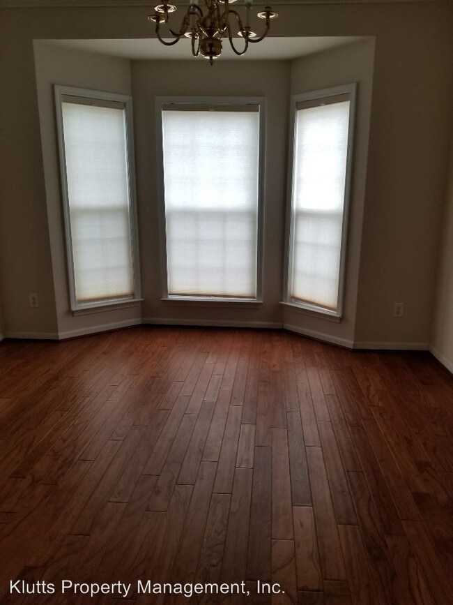 Foto del edificio - 4 br, 2.5 bath House - 3418 Rea Forest Drive
