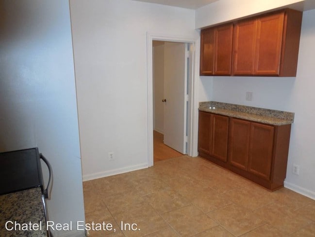 Building Photo - 2 br, 1 bath House - 1036 Papermill Court, NW