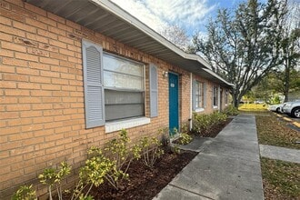 Building Photo - 3215 Pershing St