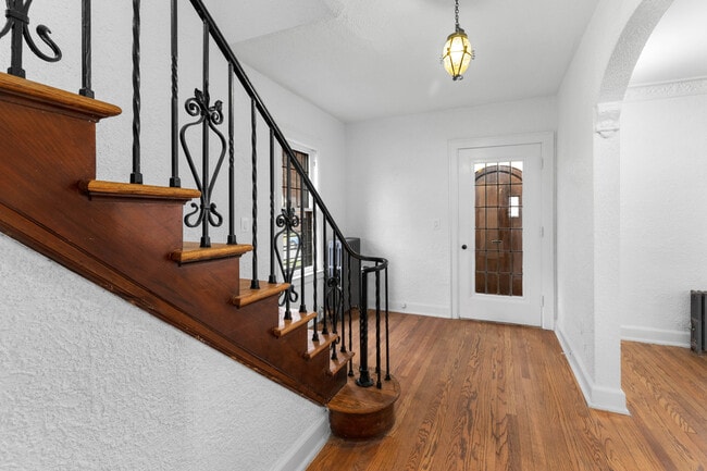 Building Photo - 16855 Muirland St