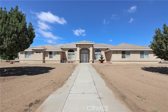 Primary Photo - 7454 Tamarisk Ave