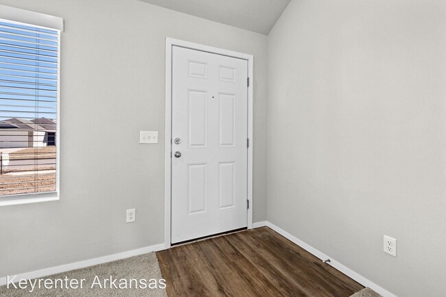 Foto del edificio - 3 br, 2 bath House - 3600 N Scarlet Ln