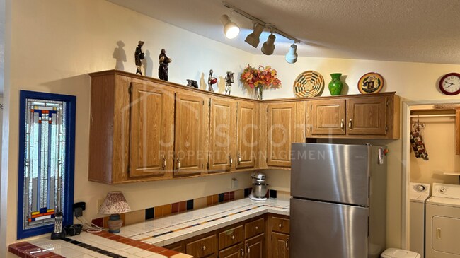 Foto del edificio - ?? 55+ Senior Living Community - 3 Bedroom...