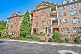 Building Photo - 2300 Peachford Rd