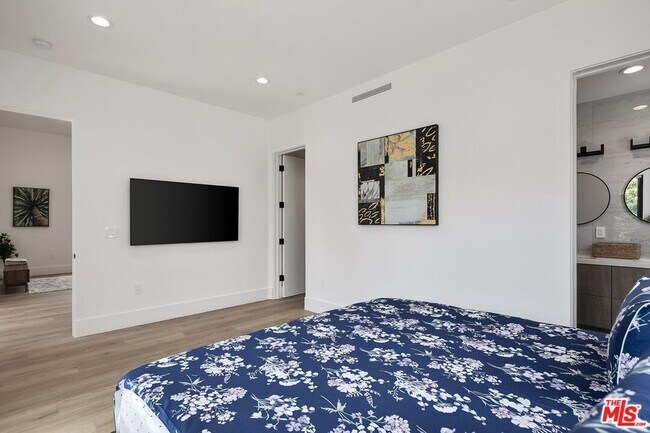 Foto del edificio - 1236 N Spaulding Ave