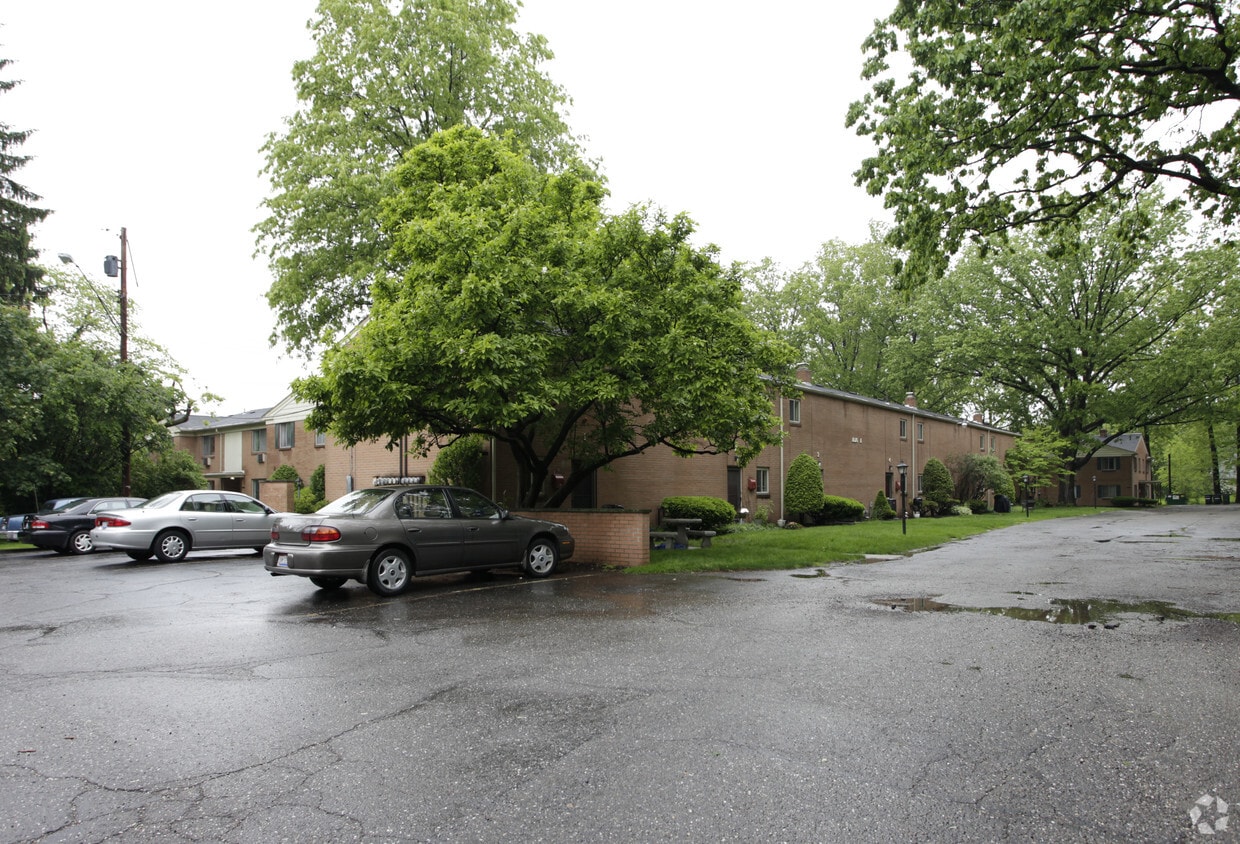 Ravenna Apartments Ravenna, OH