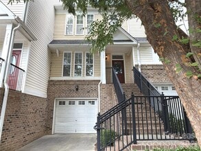 Building Photo - 7137 Founders Club Ct