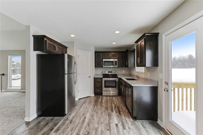 Foto del edificio - 734 Connor St