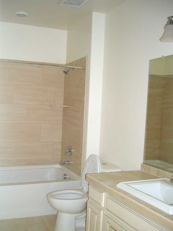 Foto del edificio - 1726 W Lacewood Pl