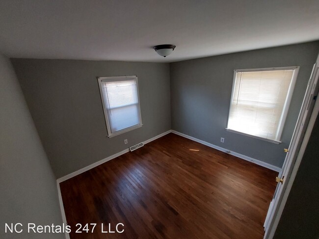Foto del edificio - 3 br, 1 bath House - 3712 Oak Grove Ave