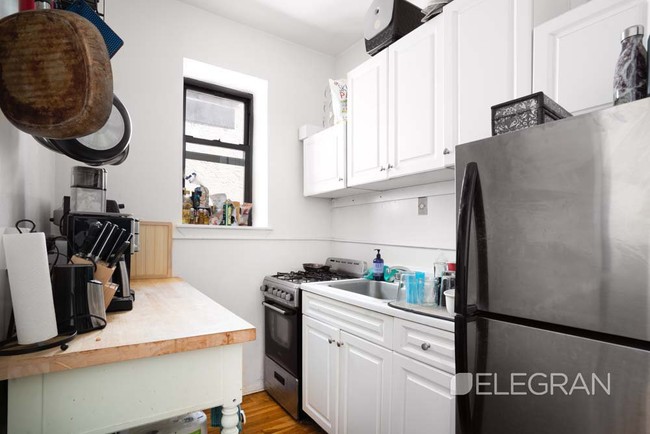 Building Photo - 217 East 33rd Street