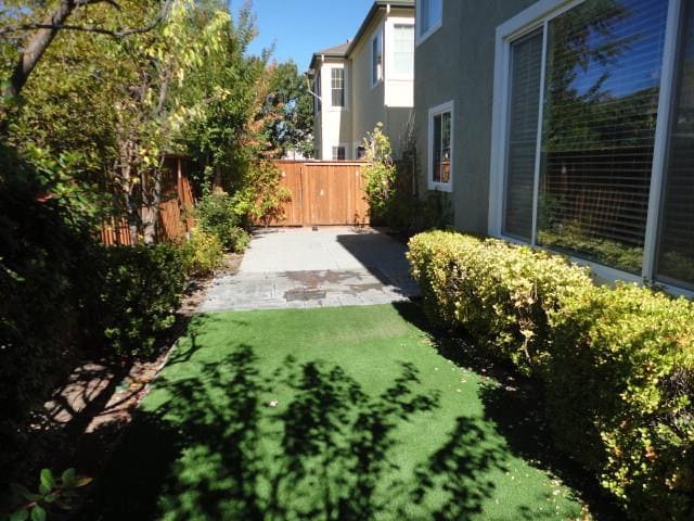 Building Photo - 6060 Dalton Way