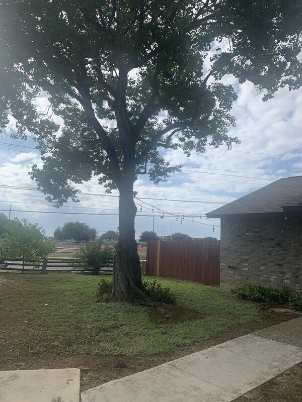 Building Photo - 5207 Gawain Dr