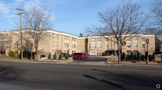 Foto del edificio - Erin Manor Apartments