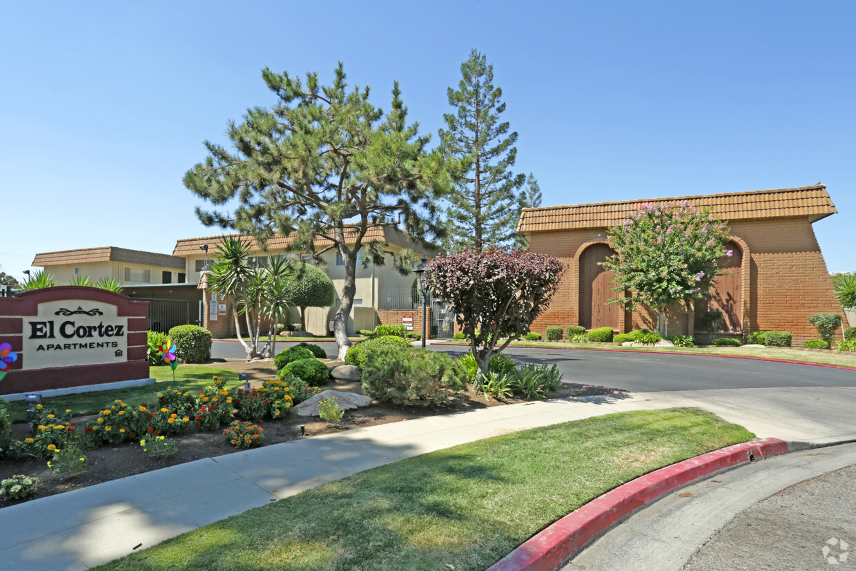 Primary Photo - El Cortez Apartments