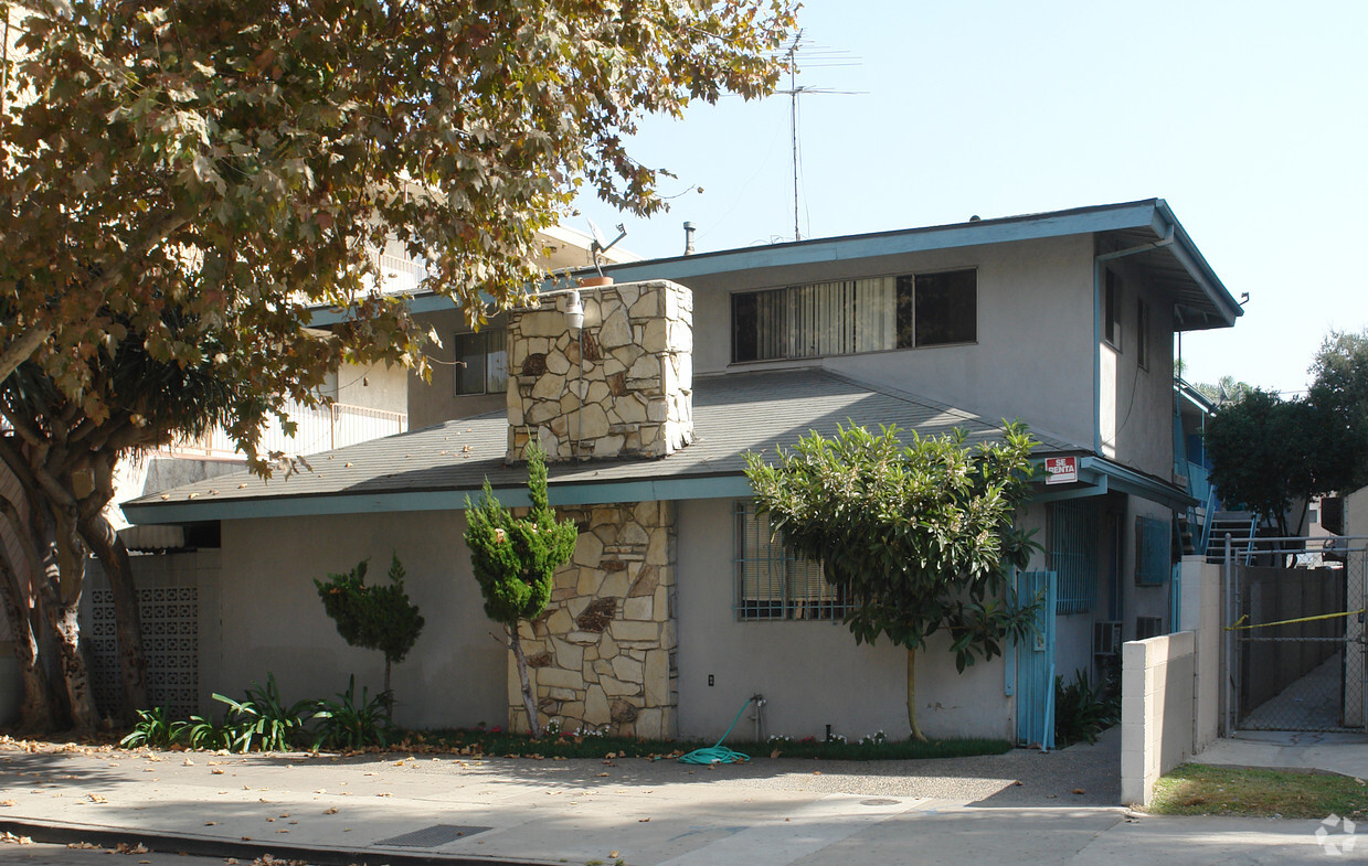 Primary Photo - Durant Apartments