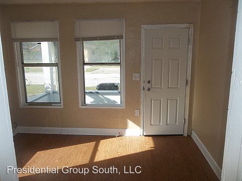 Building Photo - 715 Jernigan Ave