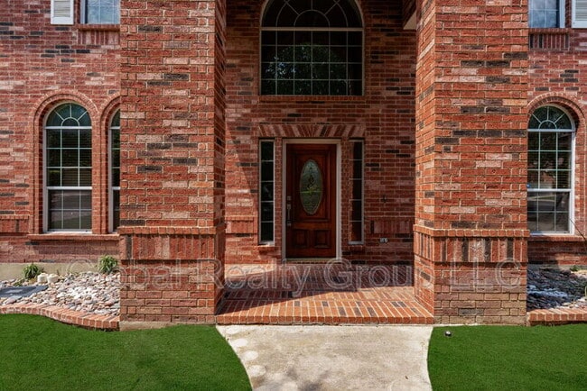 Photo - 18743 Danforth Cove House