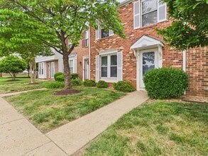 Building Photo - 8410 Klarey Ct