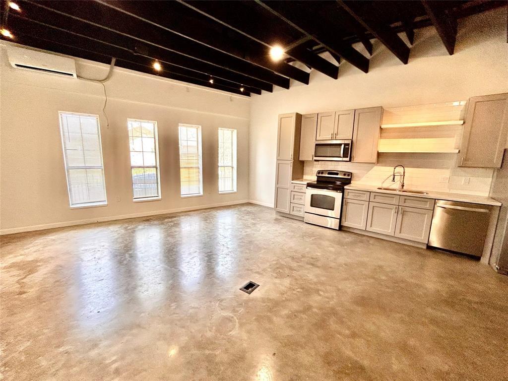 Foto principal - 1103 Dumble St