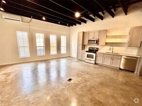 Building Photo - 1103 Dumble St