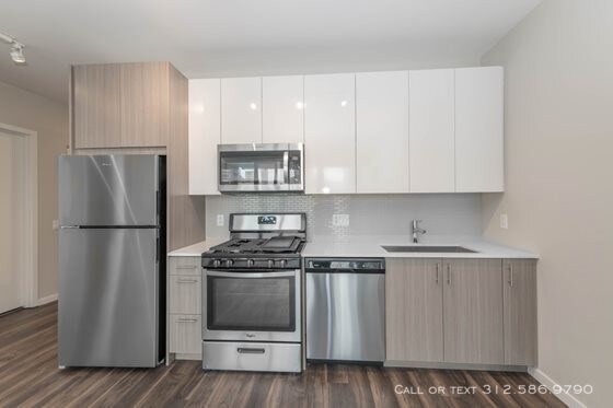 Building Photo - 1140 S Wabash Ave #2511 - South Loop