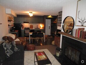 Building Photo - 113 Trailside Rd