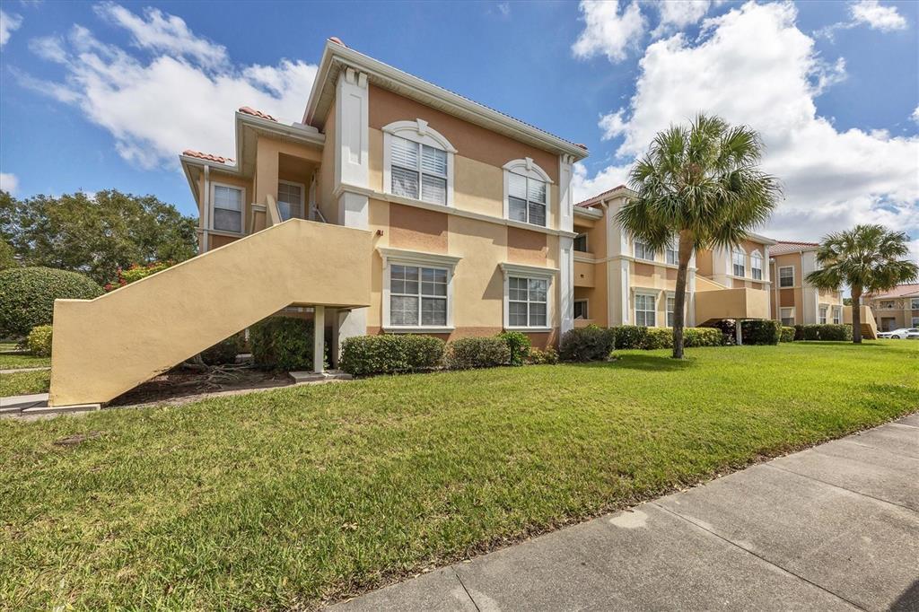 Primary Photo - 1135 Villagio Cir