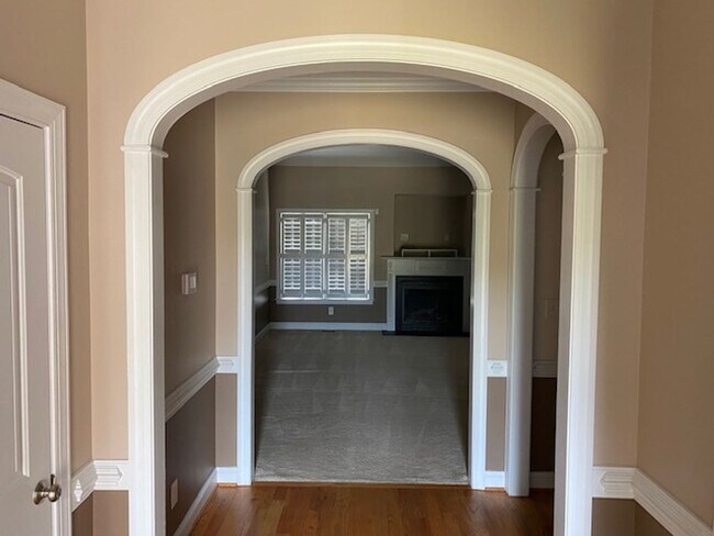 Building Photo - 45 Remington Hill ~ Carlie Hills