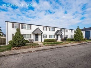 Building Photo - 474 Elsmere St