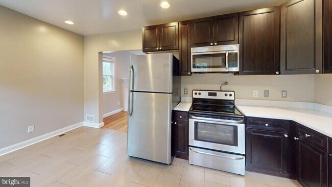 Foto del edificio - 3507 27th Ave